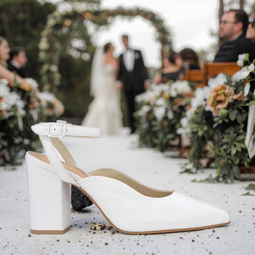 Women's High Quality Vintage Fashion Square Mid Heel Court Shoes Light Weight Thick Buckle Pumps Office Wedding Low Chunky Heel