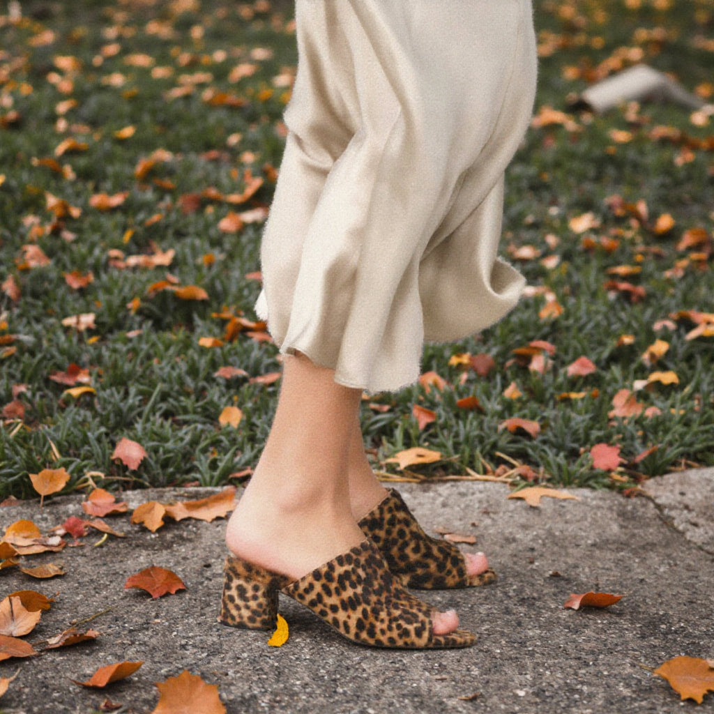 Fur Mules Manufacturer Fashion Lamb Hair Leopard Block Heel Sandals Custom Open Toe Leopard Fur High Heel Mule Sandals