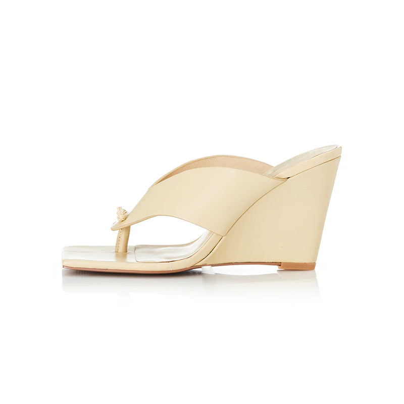 Women Fashion Platform Flip Flops Wedge Slipper Sandals Top Grade Leather High Heel Flip Flop Wedge Sandals for Girls