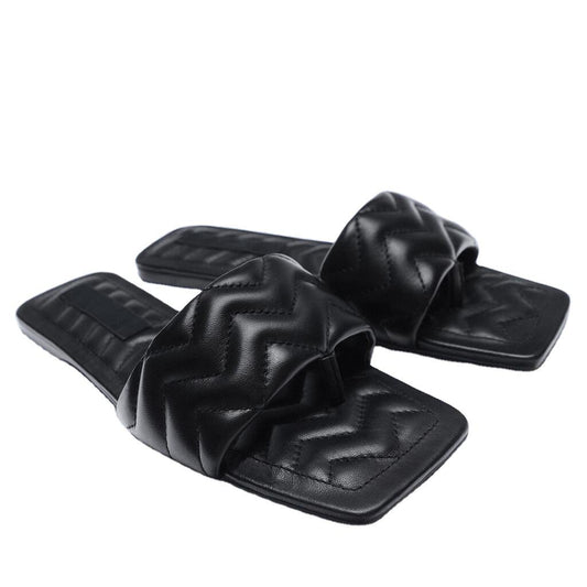 Summer European American Open Toe Woven Flat Shoes for Women Black Leather Lined Beach Slippers Sandals-Wholesale