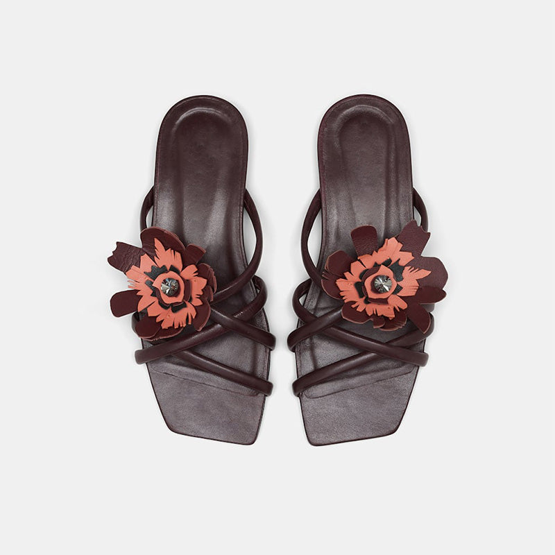 Ladies Floral Statement Flower Flat Sandal Custom Open Toe Casual Style Shoes PVC Insole Breathable Anti-Slip Outdoor Walking