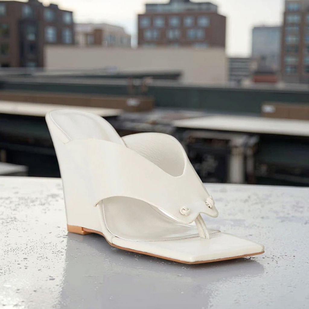 Women Fashion Platform Flip Flops Wedge Slipper Sandals Top Grade Leather High Heel Flip Flop Wedge Sandals for Girls