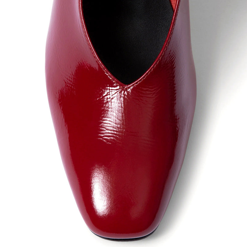Women's Vintage Patent Leather Heeled Shoes Wrinkled Casual Style for Summer Square Heels Rubber Insole Adults Girls