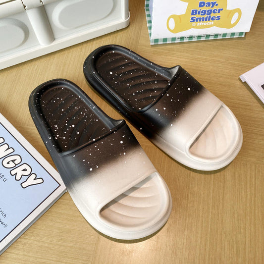New Gradient Slippers for Women Summer Shoes Beach Sandals for Women and Ladies Anti Slip Outdoor Cute Home Slides Slippers